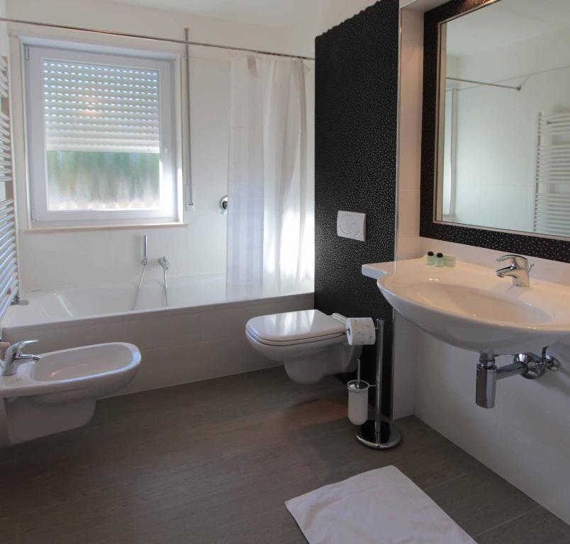 Residence Rivachiara מראה חיצוני תמונה